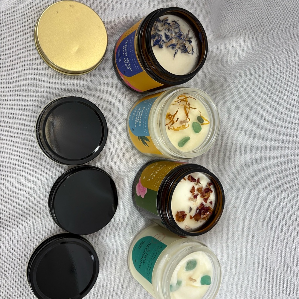 Authentic Books Soy Scented Candle Set - Lavender, Amberwood, Almond, Water Mint - Picture 5 of 5